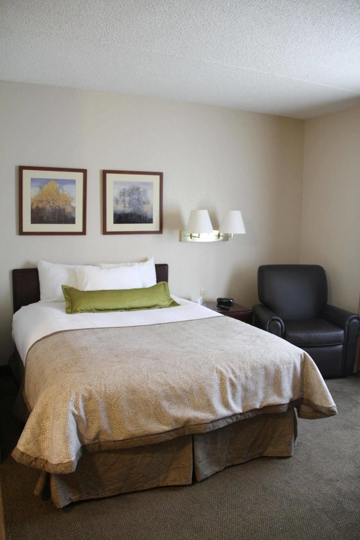 Candlewood Suites - Columbus, An Ihg Hotel Esterno foto